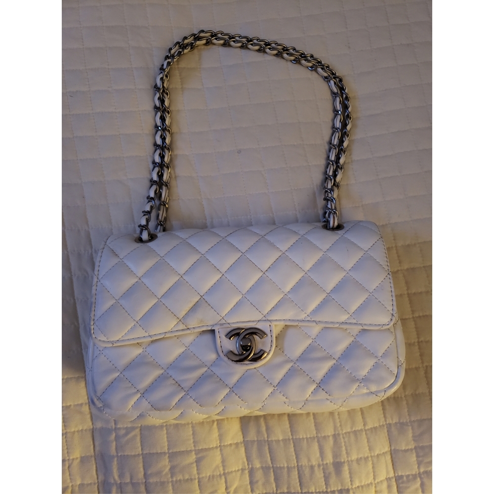 Chanel purse